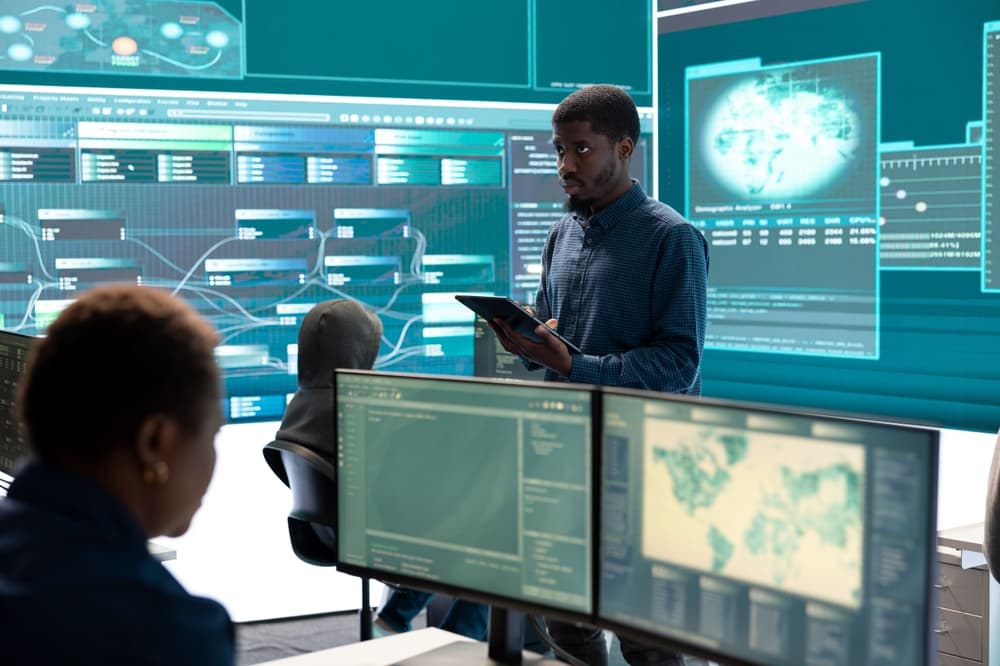 shutterstock_2530897133